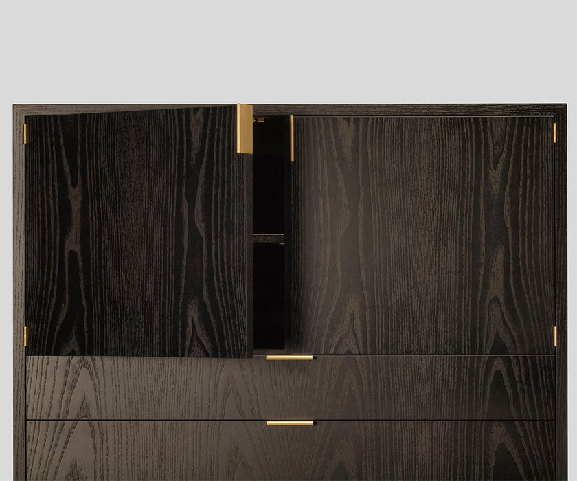 Piedmont Chest-On-Stand Skram