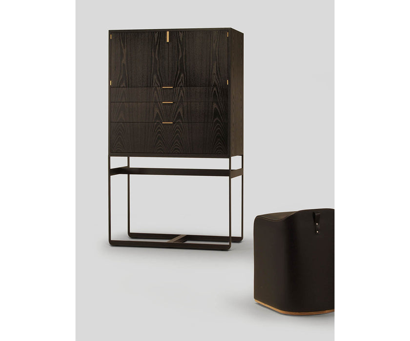 Piedmont Chest-On-Stand Skram