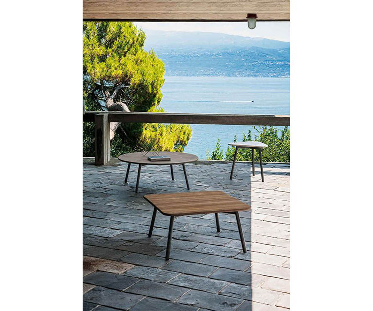 Luxury Piper 010 Side Table by Roda for Outdoor Living | Casa Design Group