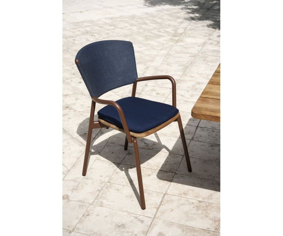 Aluminum Frame and Teak Seat Piper 021 Outdoor Dining Armchair by Roda | Casa Design Group