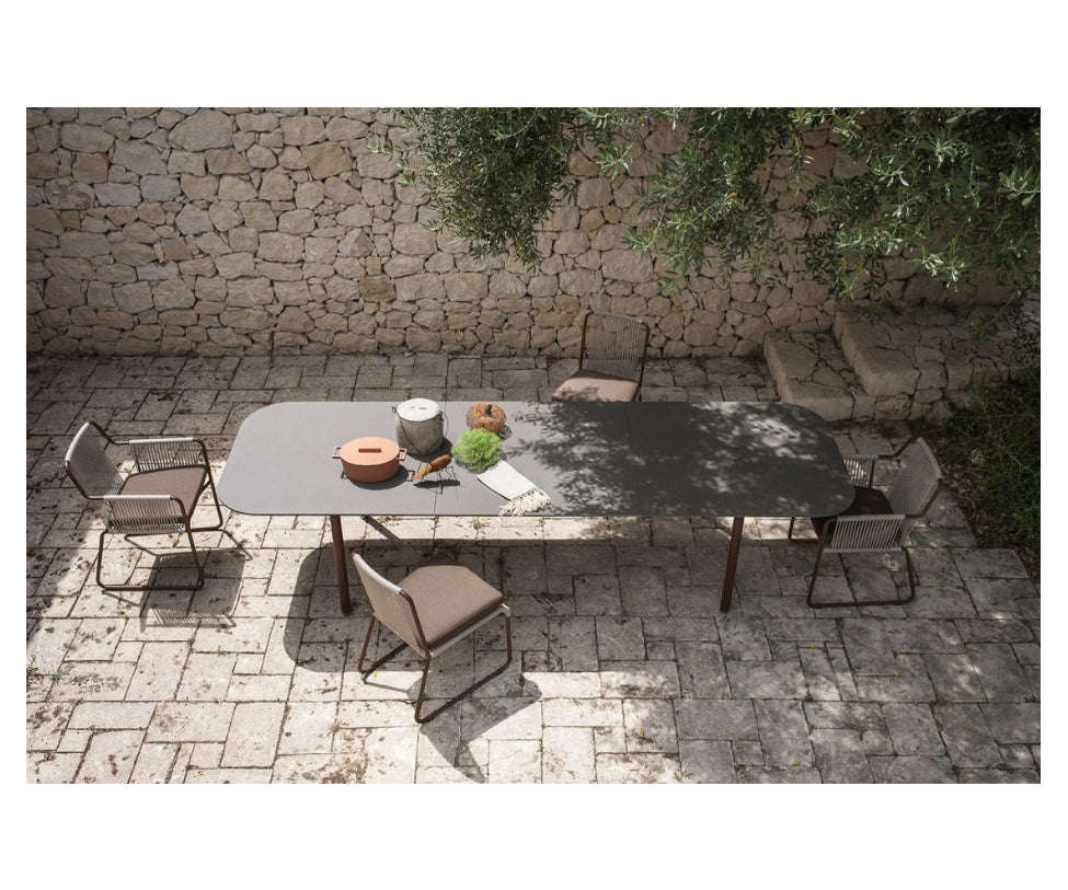 Elegant Piper 030 Extendable Outdoor Dining Table by Roda with Stainless Steel Frame |  Casa Design Group