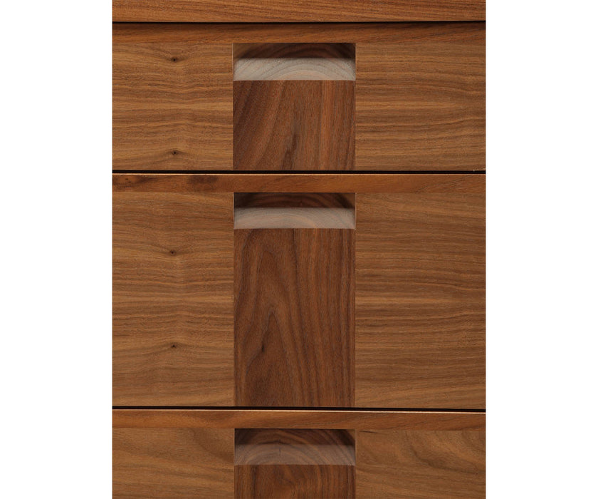 Plain Jane Bureau Skram