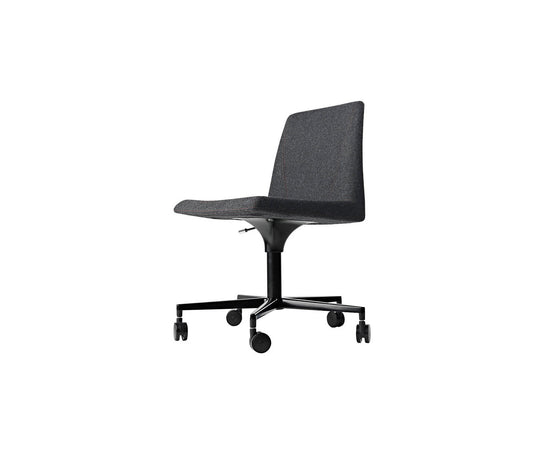 Plate 50 with Castors Desk Chair Kristalia