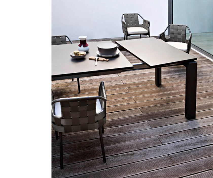 High end Dolmen Dining Table by Varaschin Casa Design