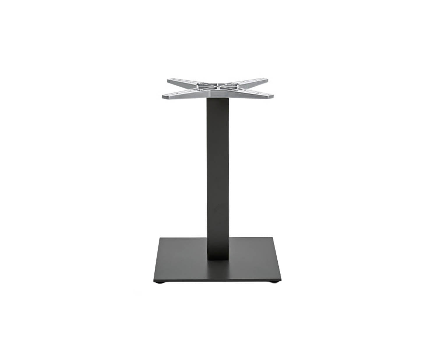 High end Tight Base Table by Varaschin Casa Design