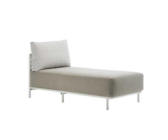 High End Queen ART. 4425 Chaise Longue by Roberti Rattan Casa Design Group