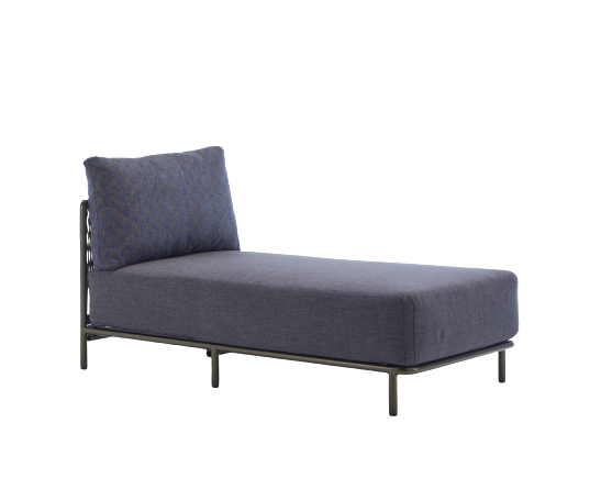 High End Queen ART. 4425 Chaise Longue by Roberti Rattan Casa Design Group