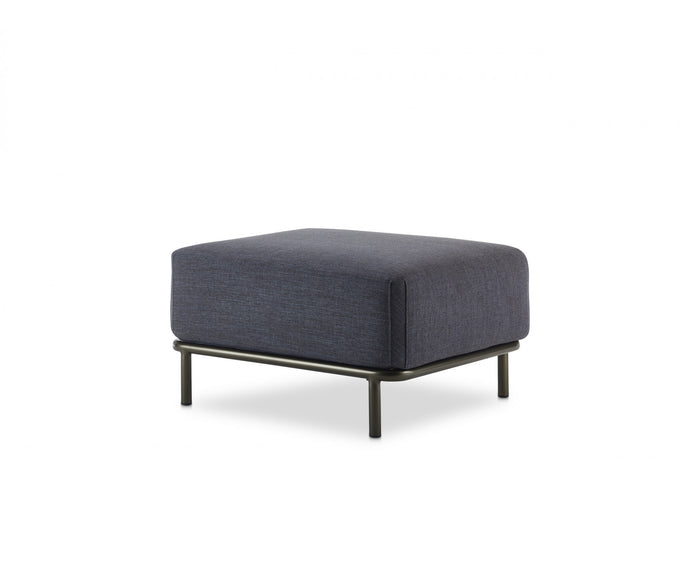 High End Queen ART. 4427 Pouf by Roberti Rattan Casa Design Group