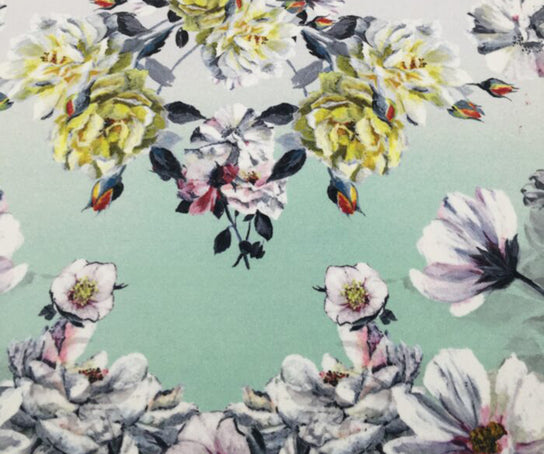 Couture Rose Fuchsia Rug  Moooi
