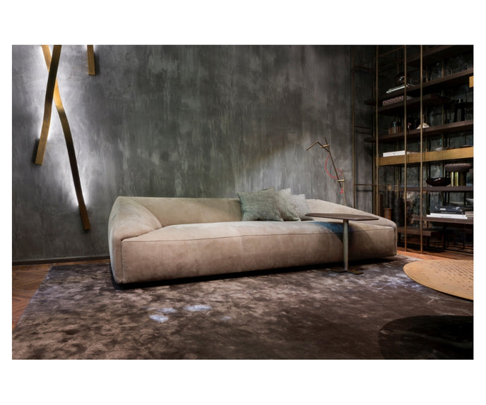 High End Radical Sofa by Henge Casa Design Group