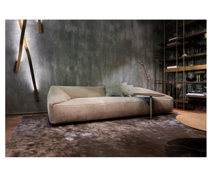 High End Radical Sofa by Henge Casa Design Group