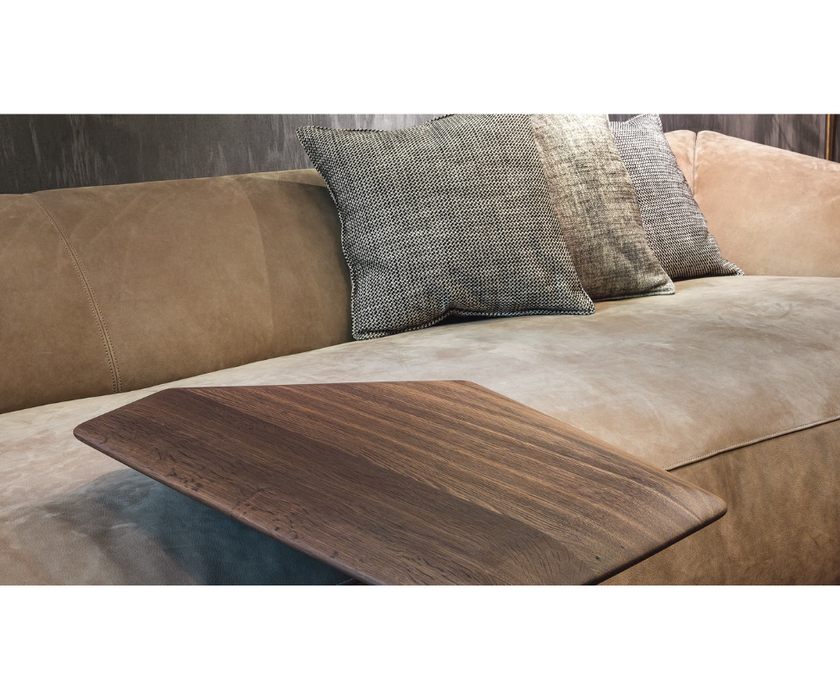 High End Radical Sofa by Henge Casa Design Group