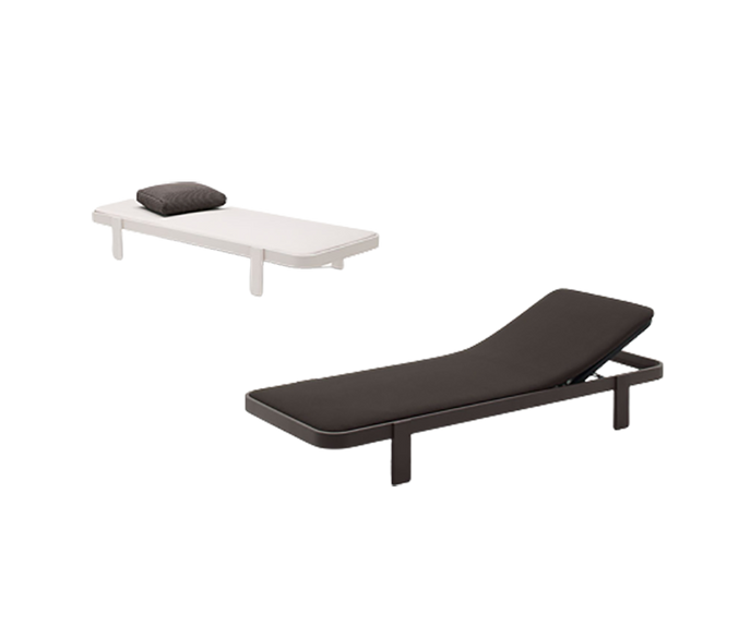 Luxurious Rams Outdoor Sun Bed by Paola Lenti Italian Lounging Furniture Casa Design Group