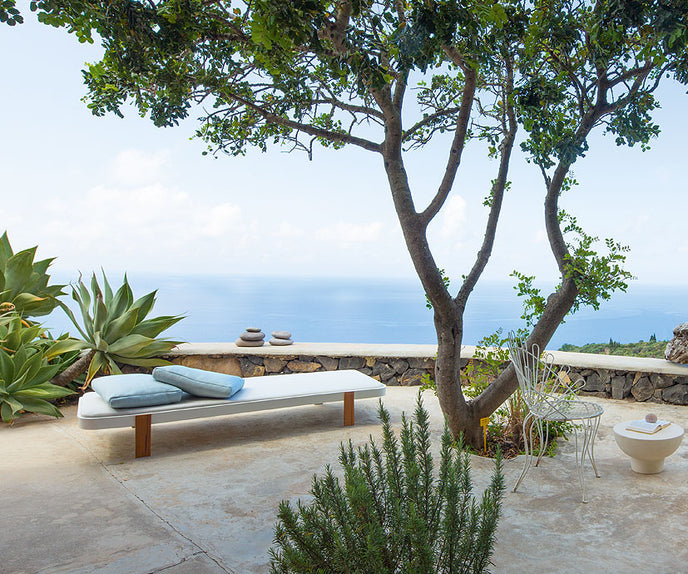 Luxurious Rams Outdoor Sun Bed by Paola Lenti Italian Lounging Furniture Casa Design Group