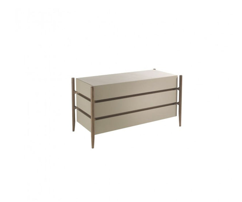 Regent 1 Dresser Porada