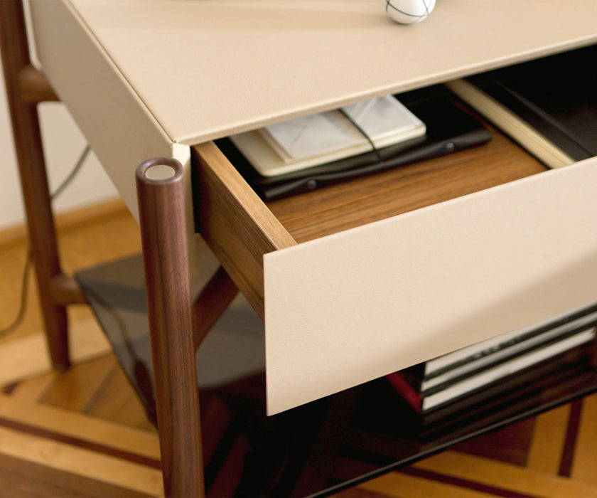 Regent 2 Nightstand Porada
