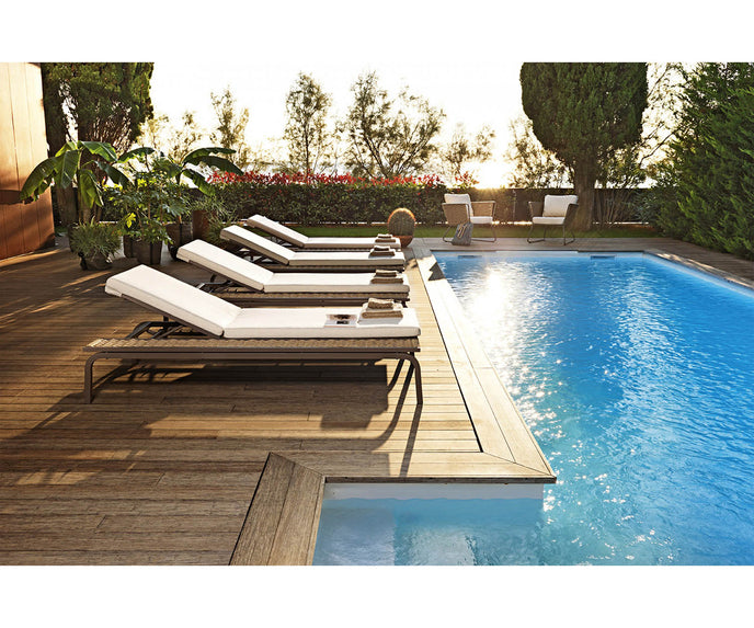 High end Portofino ART. 9749 Sunbed by Roberti Rattan Casa Design