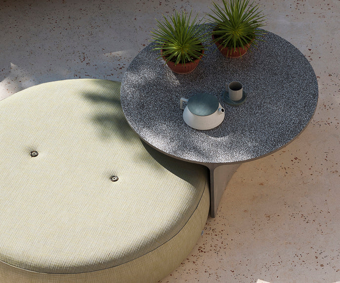 Aspic 002 Coffee Table I Roda