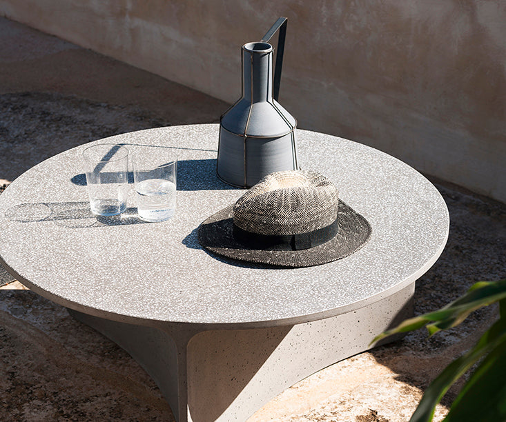 Aspic 002 Coffee Table I Roda
