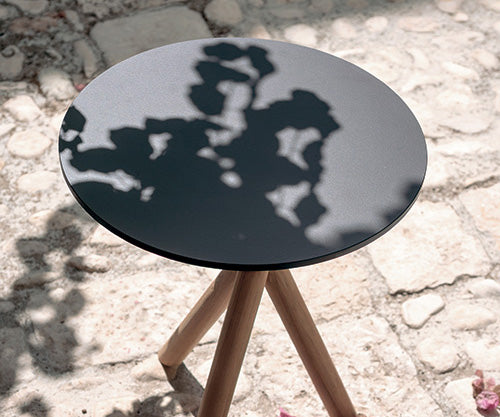 Stork 001 Side Table I Roda