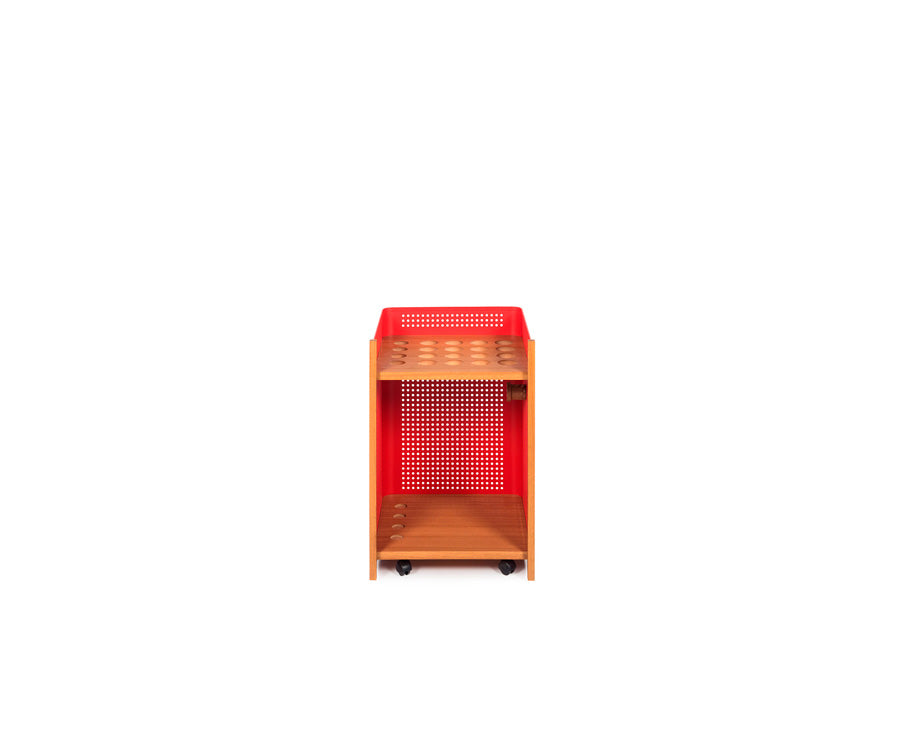 Modern indoor billiard cue rack by RS Barcelona Casa Design Group