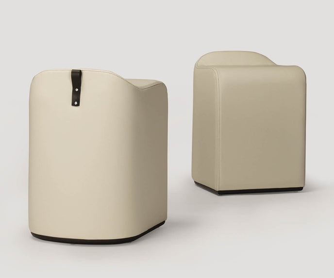 Saddle Bar Stool Skram