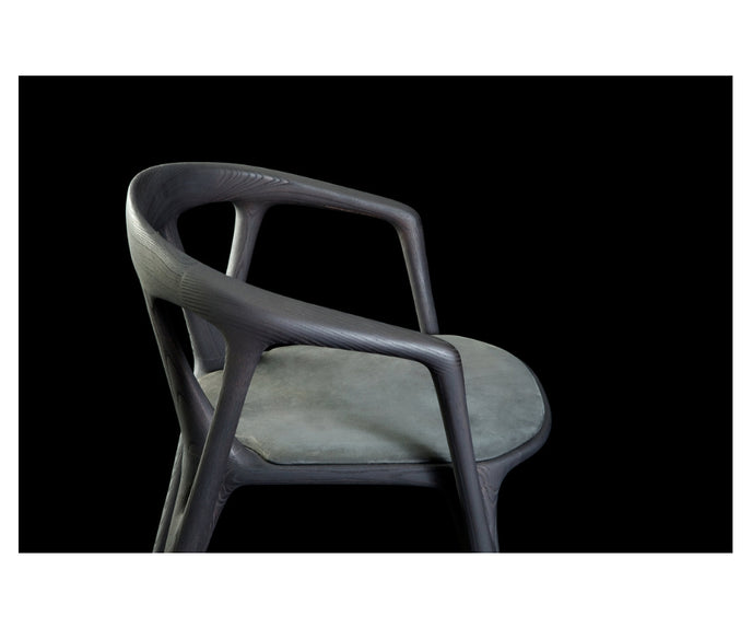 High End Savanna Dining Chair by Henge Casa Deisgn Group