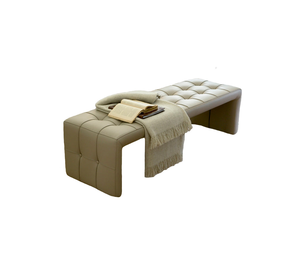 Scarlett Bench Porada