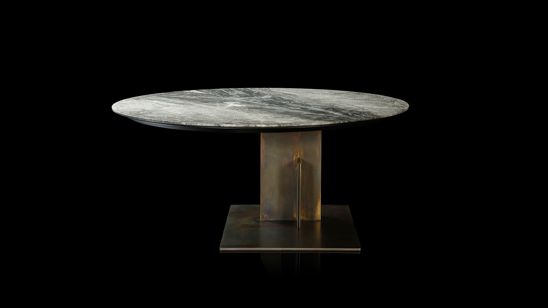 High End Shift Table Lounge by Henge Casa Design Group