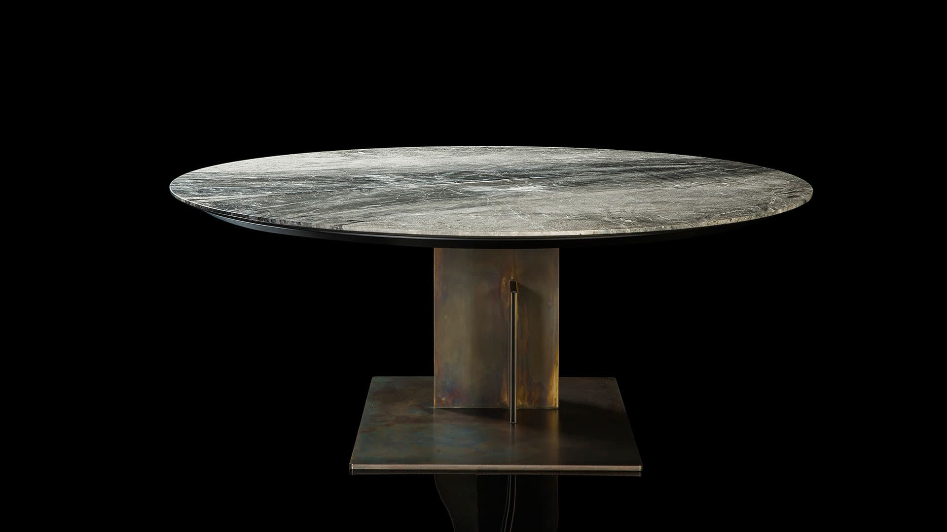 High End Shift Table Lounge by Henge Casa Design Group