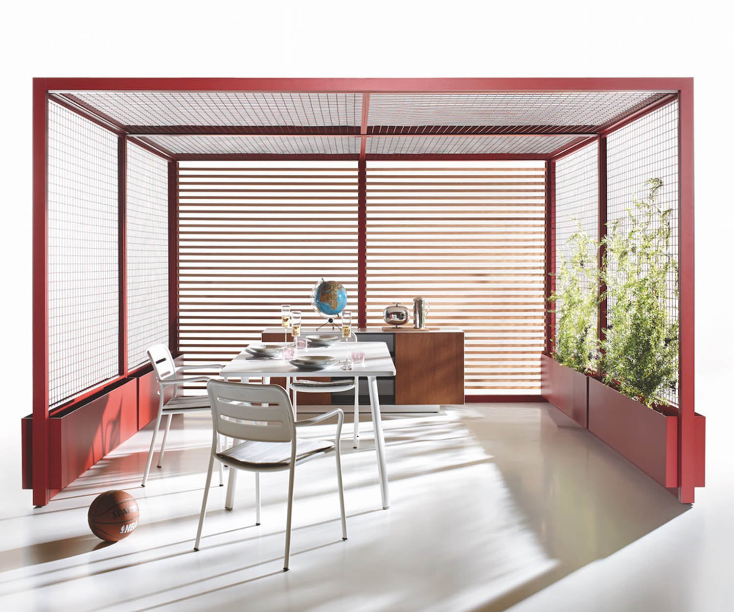 Single Pavilion Kettal