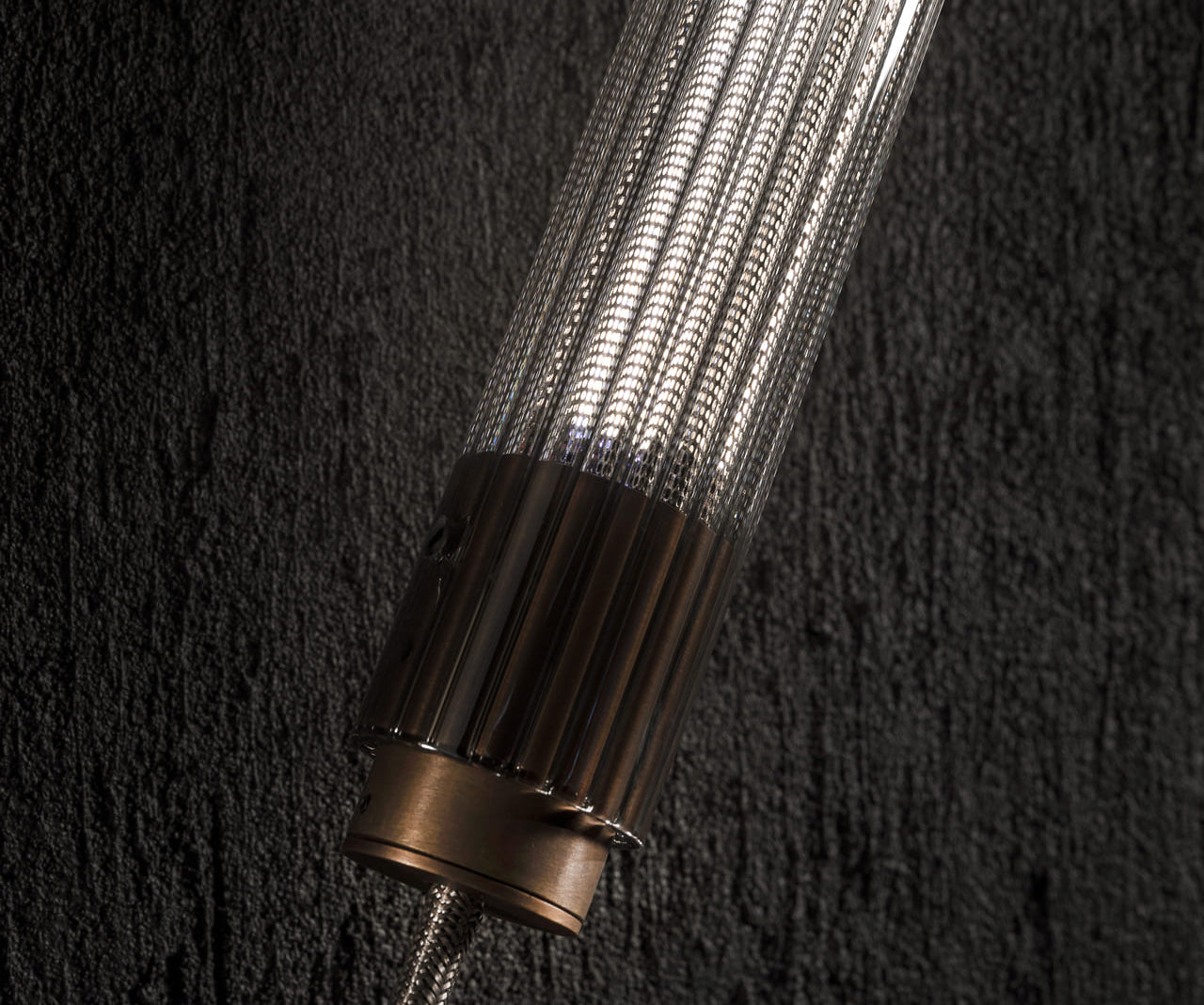 High End Spyder Wall Light by Henge Casa Design Group