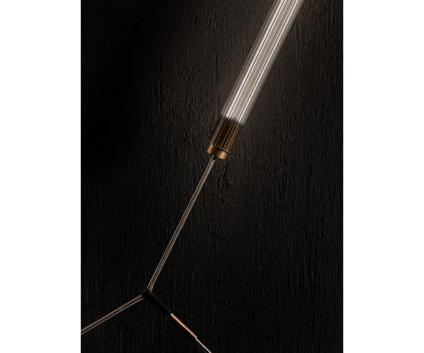 High End Spyder Wall Light by Henge Casa Design Group