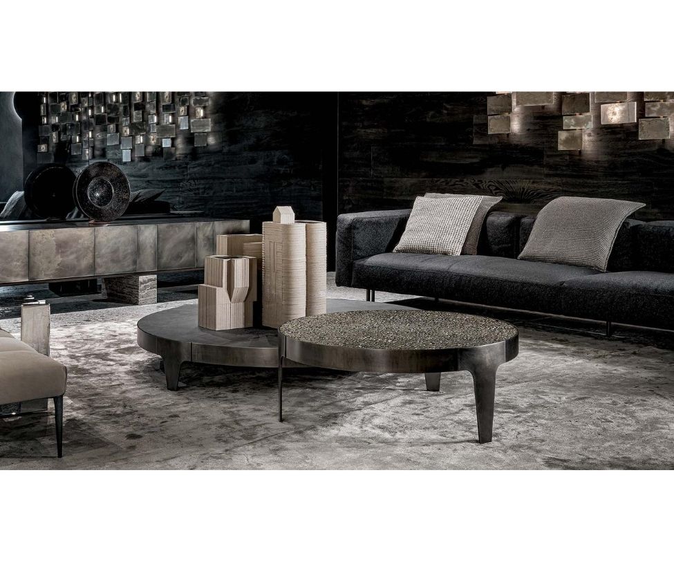 High End SR –  Coffee Table by Henge Casa design Group