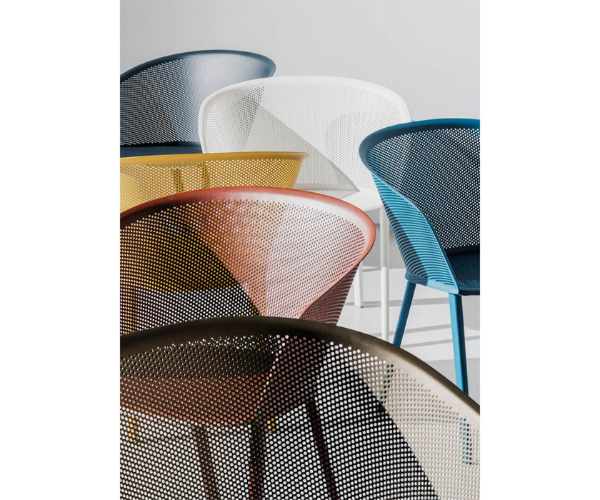 Stampa Armchair Kettal