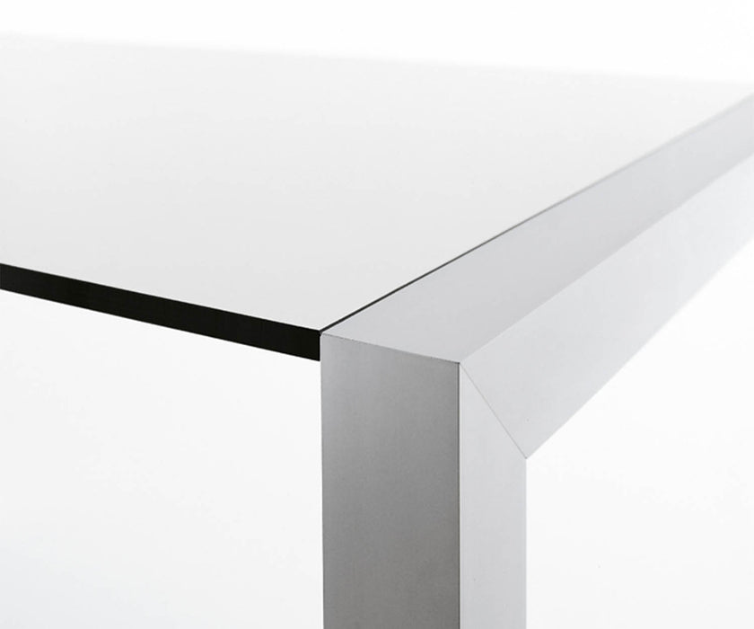 High end Sushi Outdoor Dining Table by Kristalia Casa Design