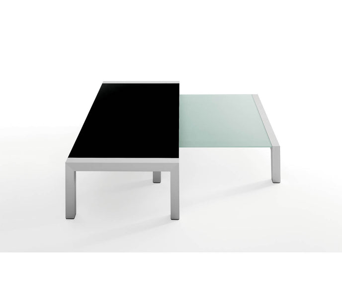 High end Sushi Dining Table by Kristalia Casa Design