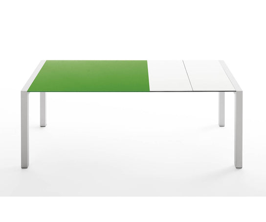 High end Sushi Dining Table by Kristalia Casa Design