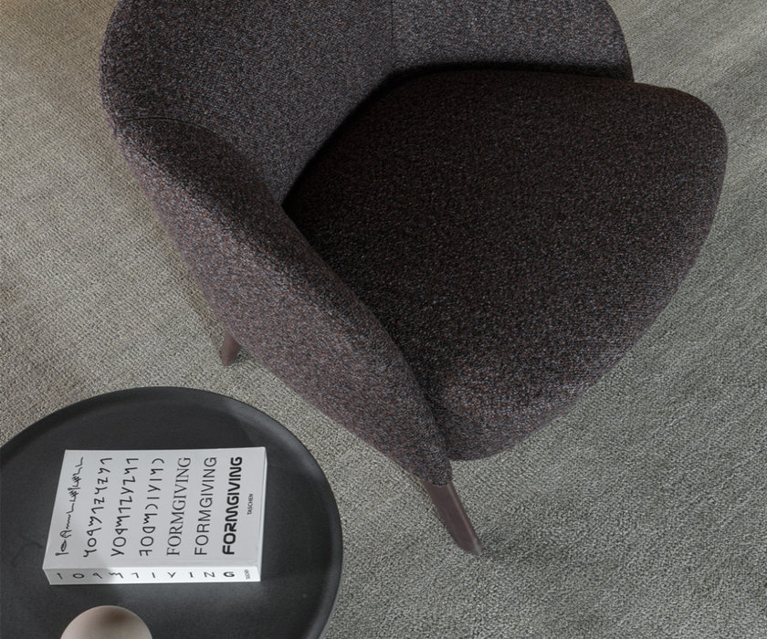 High End Sutton Lounge Chair by Molteni&C Casa Design Group