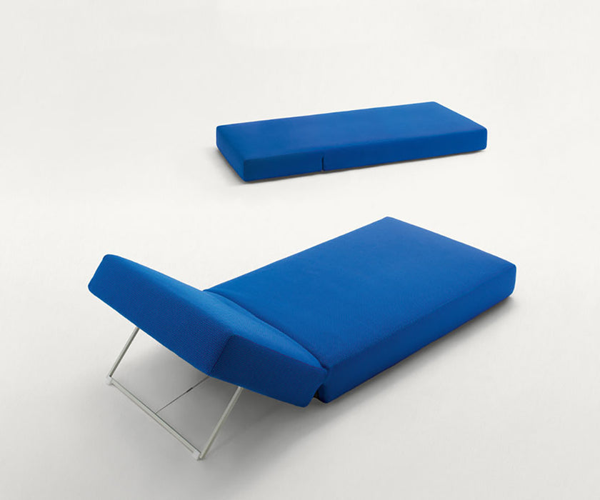 Luxury Swell Outdoor Sun Bed by Paola Lenti Perfect for Relaxation Casa Design Group