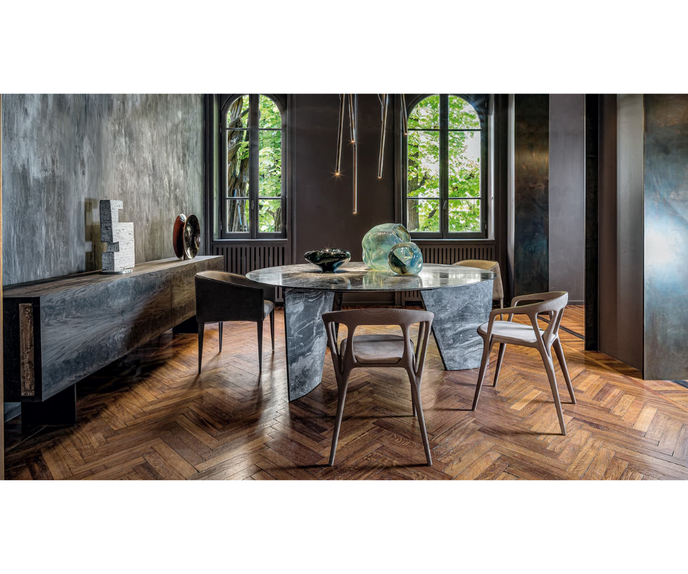 High End Synapsis Dining Table by Henge Casa Design Group