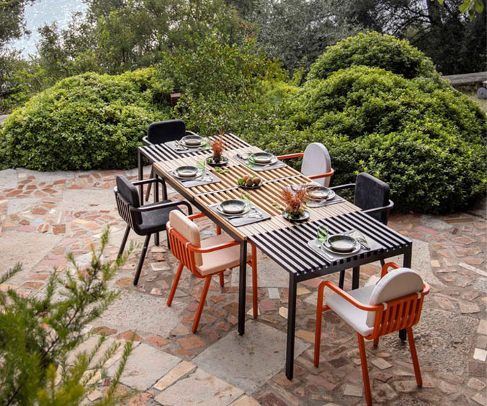 Sutra Medium Extendable Dining Table I Ego Paris