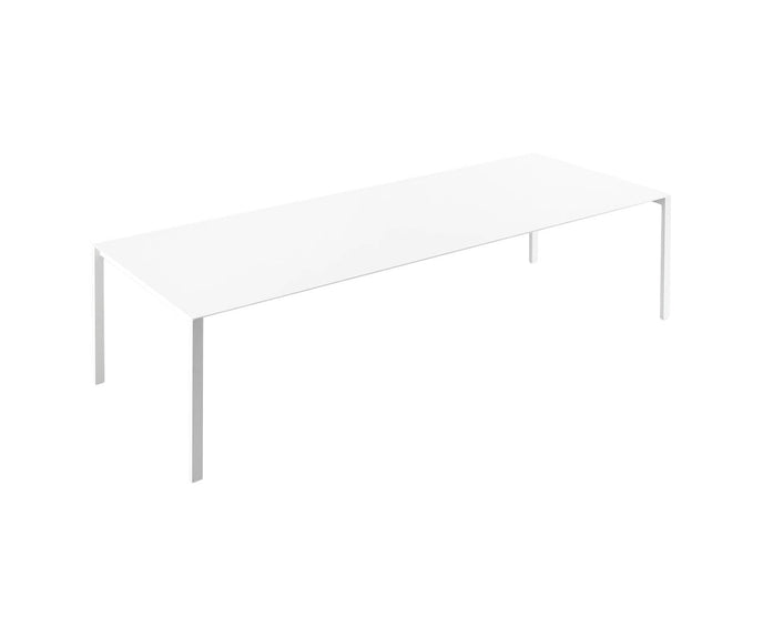 High end Thin-k Longo Outdoor Table by Kristalia Casa Design