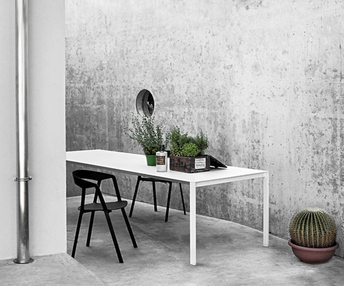 High end Thin-k Outdoor Table by Kristalia Casa Design