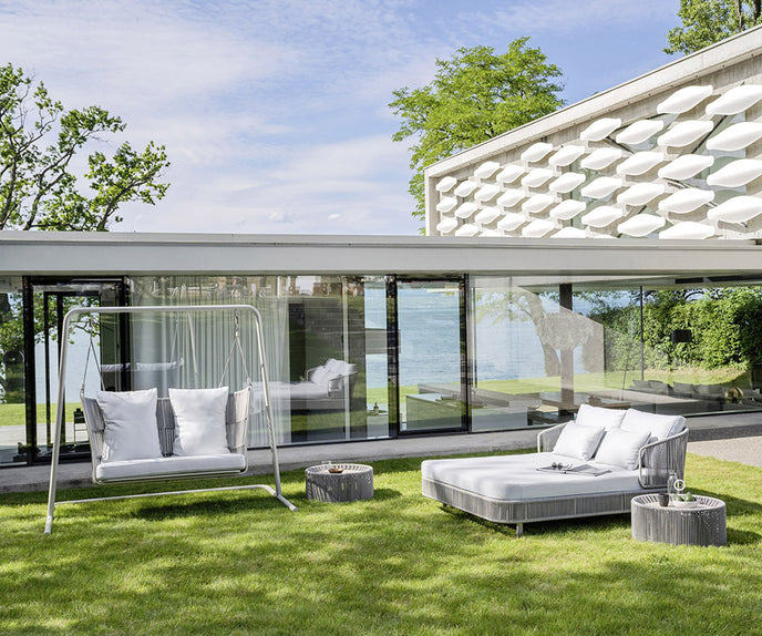 High End Tibidabo Nest Swing by Varaschin Casa Design Group