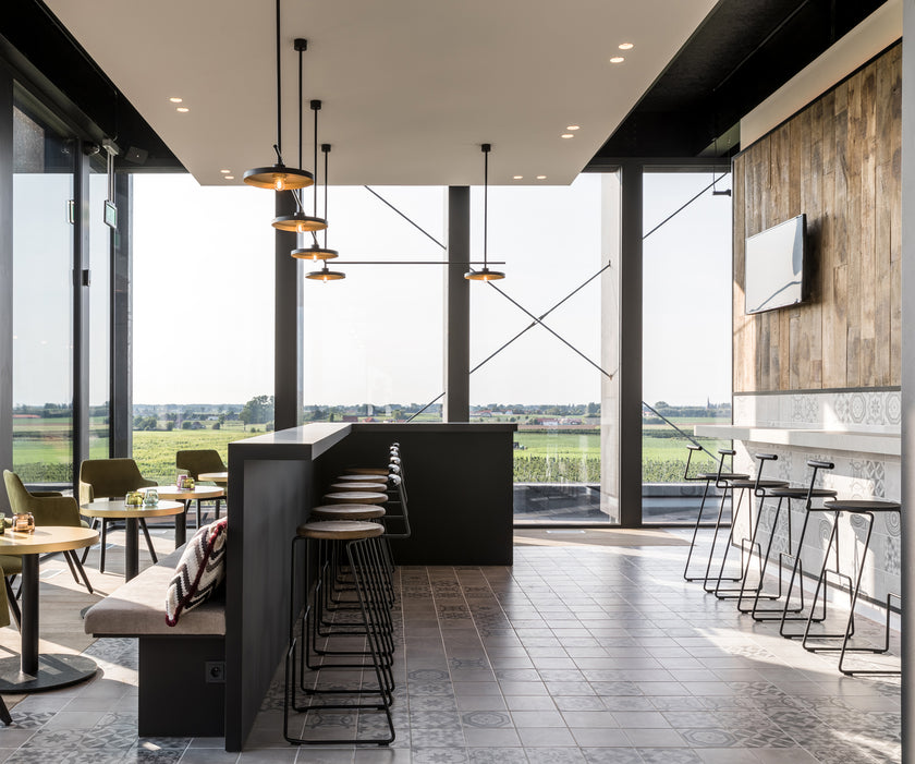 Tiki Bar Stool | Extremis