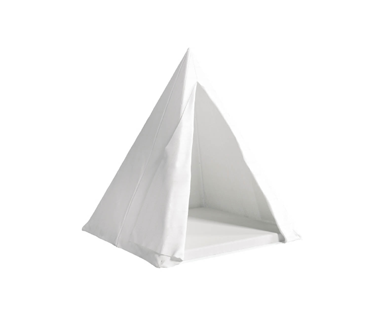 High end Wigwam Pavilion by Gandia Blasco Casa Design