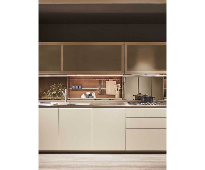 High End Trim Kitchen by Molteni&C Casa Design Group