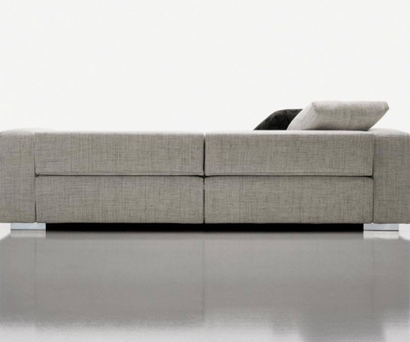 High End Turner Sofa by Molteni&C Casa Design Group