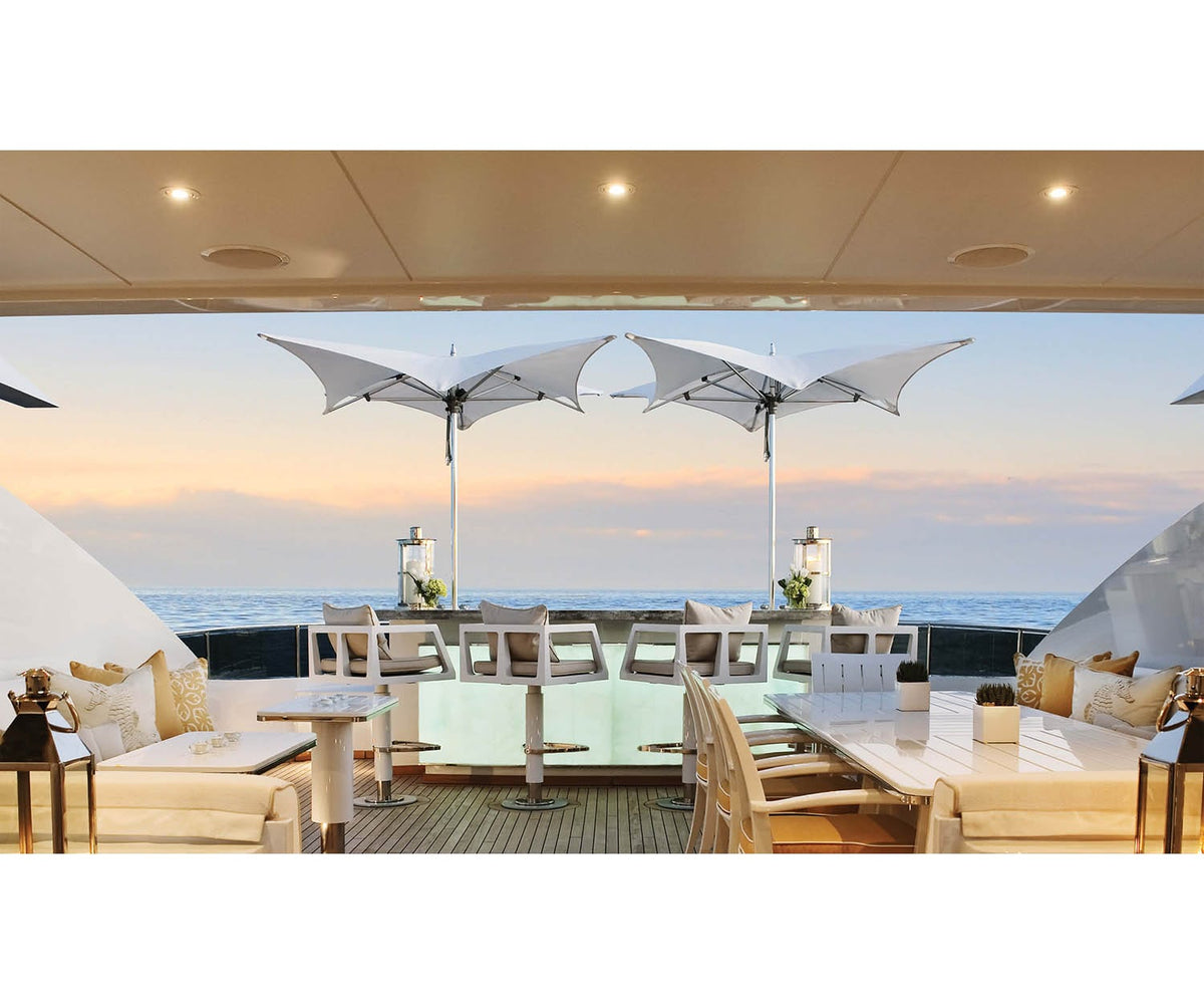 Tuuci Ocean Master M1 Manta Umbrella – Elegant marine-grade outdoor shade | Casa Design Group